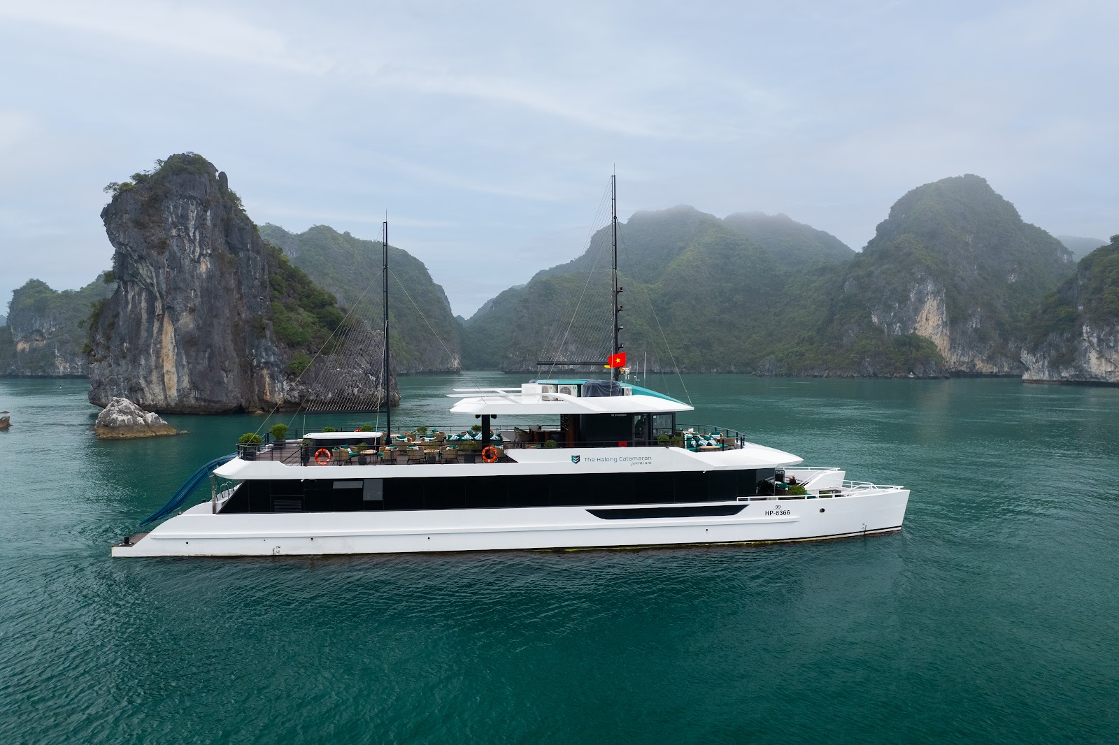 Catamaran Premium